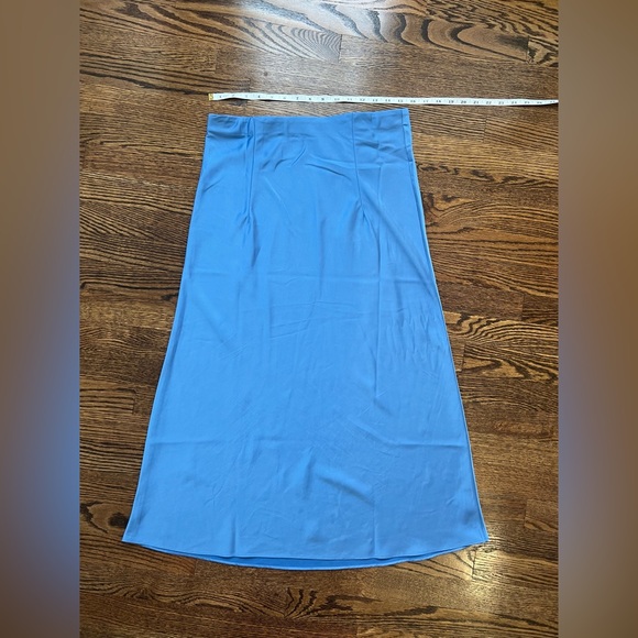 J.Crew | TALL Gwyneth Slip Skirt 🦋 - Picture 2 of 6
